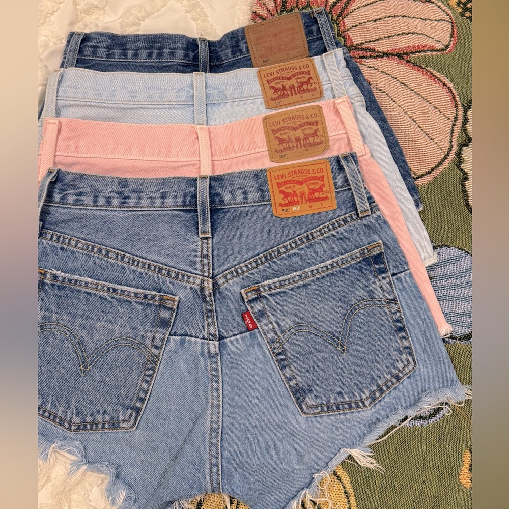 Levi 501 Shorts Lot (4 pairs)